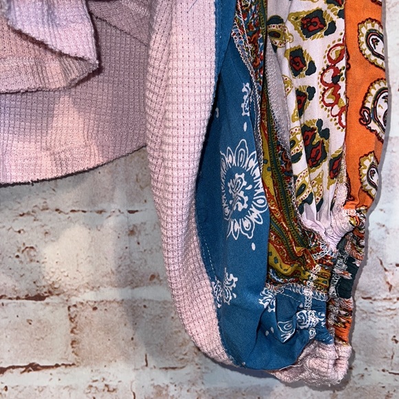 Free people blossom print Dolan balloon sleeve top mixed paisley thermal top - Picture 5 of 12